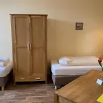 Vosse-schepers Konukevi 3*