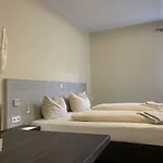 Vosse-schepers Konukevi 3*