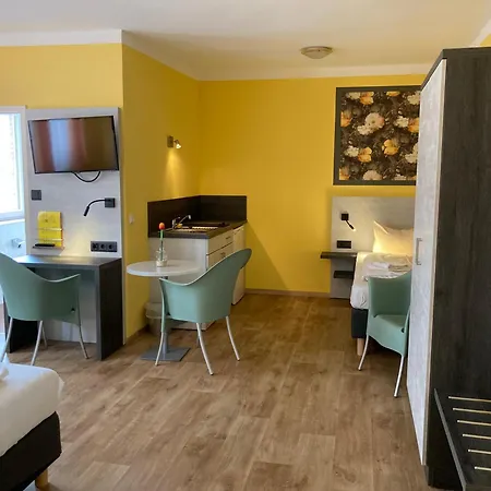 Landhotel Vosse-Schepers بيت ضيافة